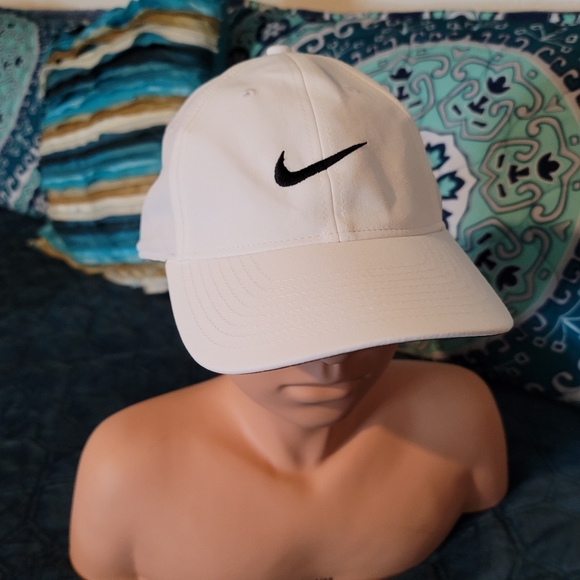 Nike men cap